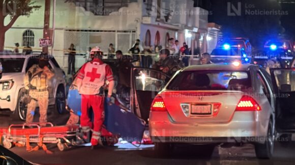 ¡Un niño resultó ileso! Ataque armado contra una familia deja una mujer fallecida y un hombre herido en la Miguel Hidalgo de Culiacán