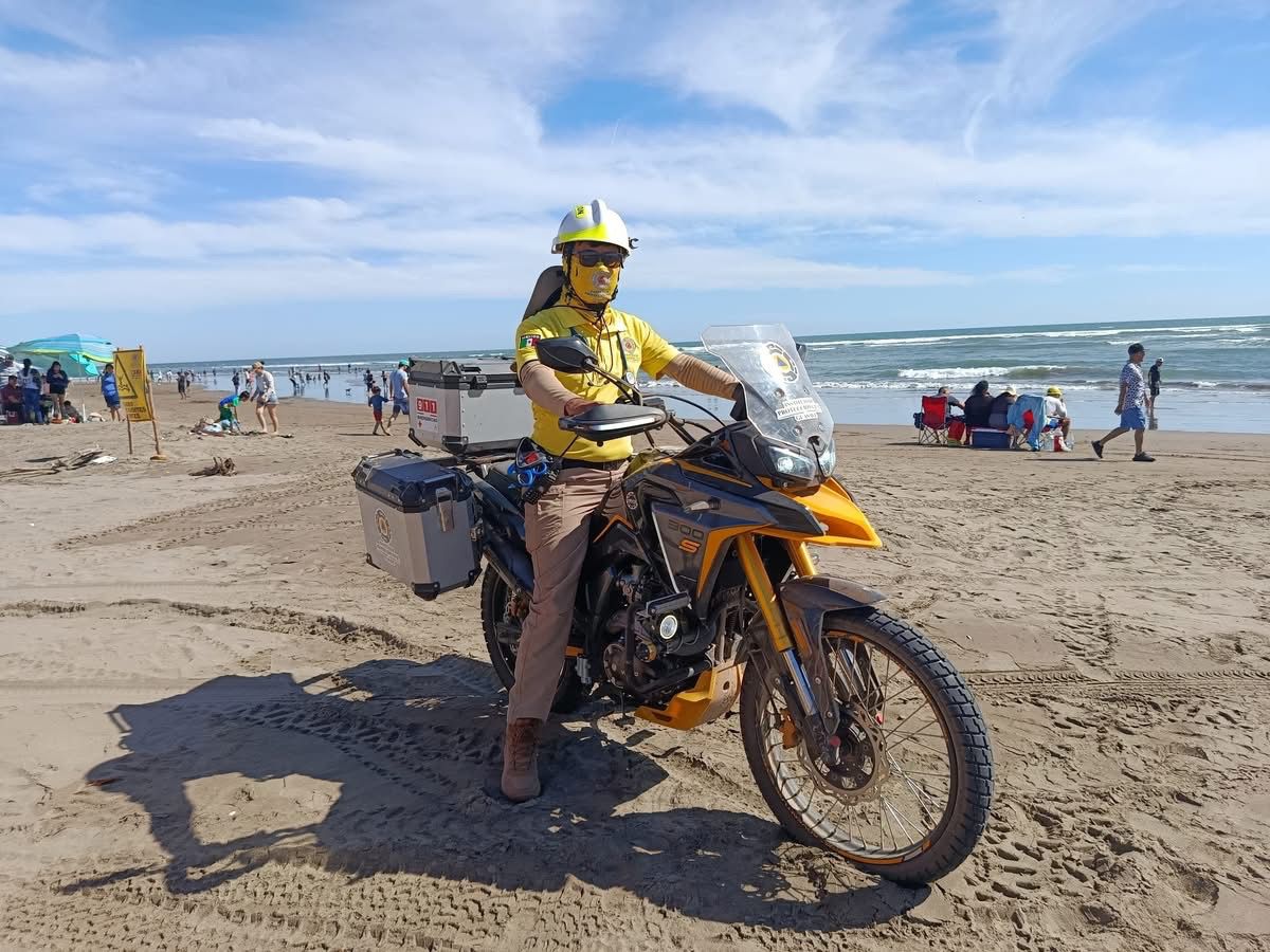 Autoridades vigilan playas de Las Glorias, Guasave, por mar de fondo