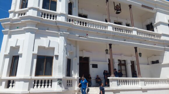 Ayuntamiento de Mocorito emite comunicado tras conflicto con Guerreros Azules; autoridades aseguran manejo transparente de recursos
