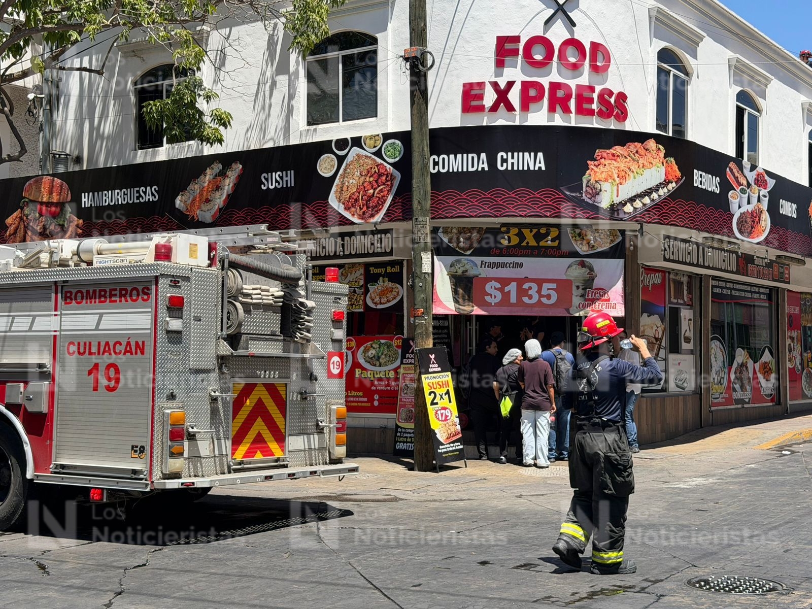 Conato de incendio en restaurante del Centro de Culiacán, Sinaloa, genera movilización de cuerpos de emergencia