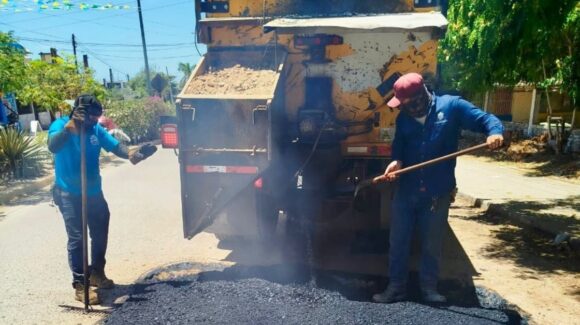 Mazatlán suma más de 2 mil baches reparados y 79 obras en lo que va de 2026