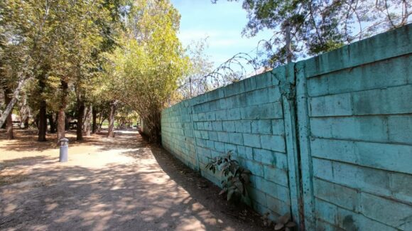 Atiende Parque Sinaloa recomendación de PC sobre barda en riesgo de colapso: Patronato analiza solución para evitar peligro en zona de corredores