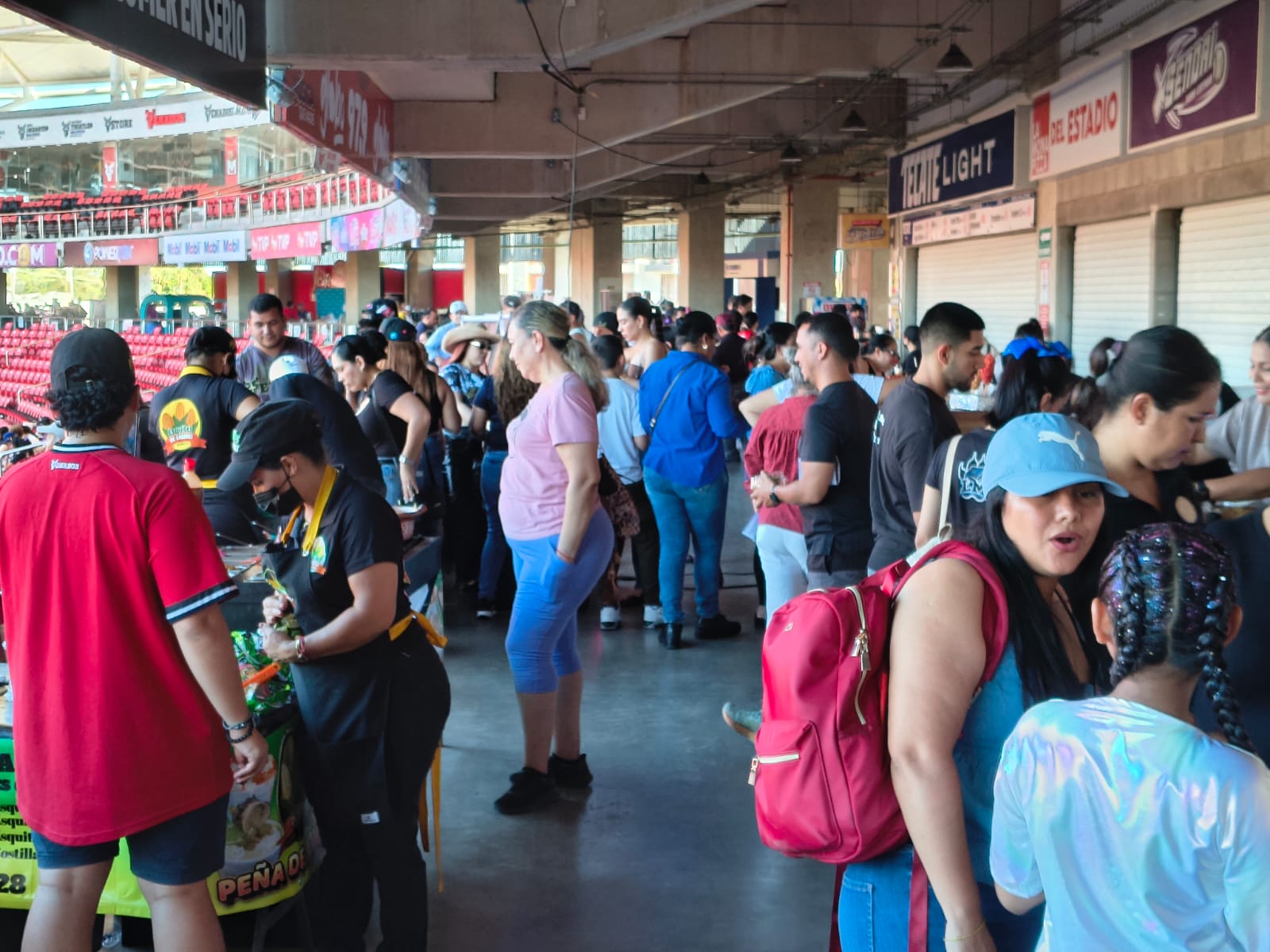 Bazar Mazfest en Mazatlán, Sin.