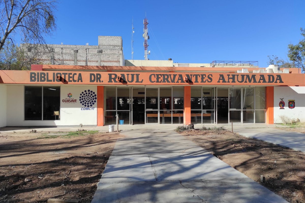 Biblioteca Raúl Cervantes Ahumada en Guasave