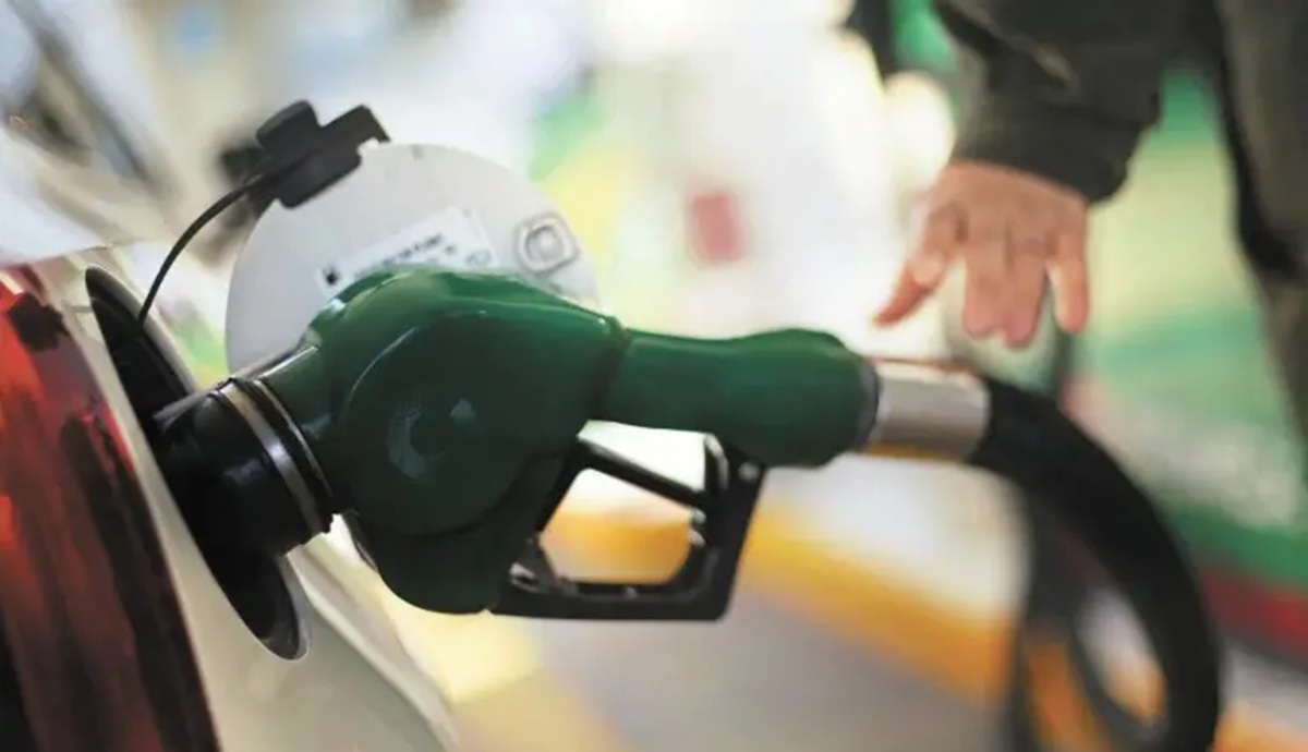 Bomba de la gasolina verde