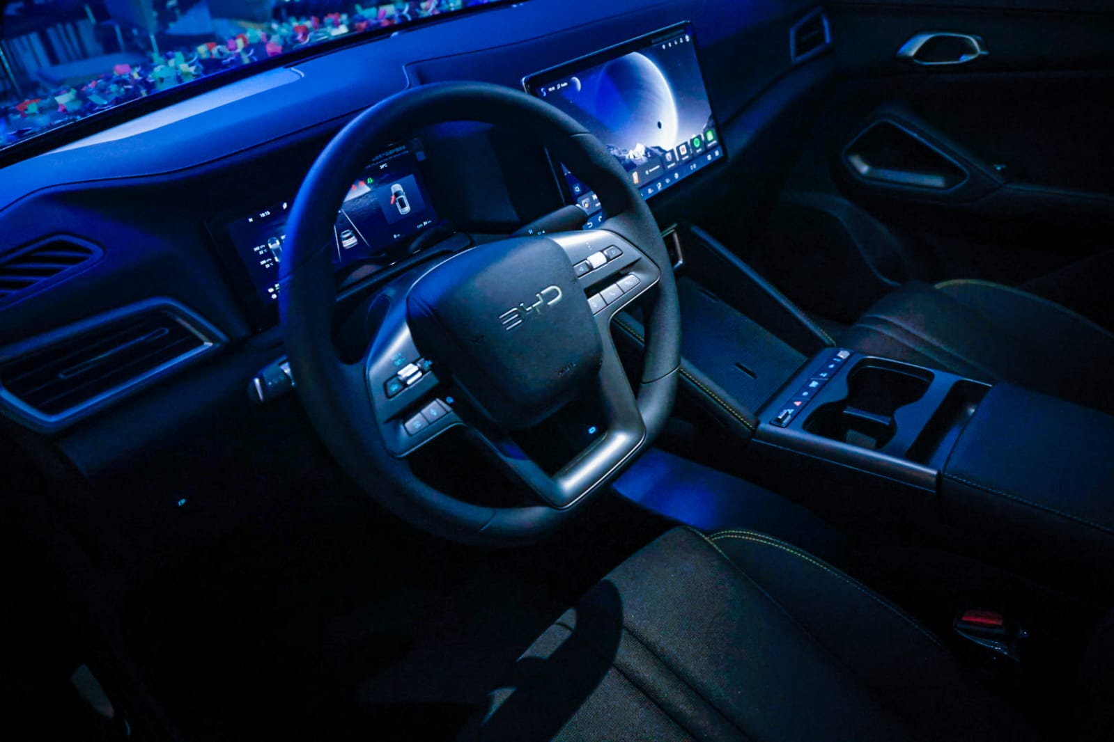 BYD Grupo del Rincón presenta la camioneta Yuan Pro DM-i en Culiacán