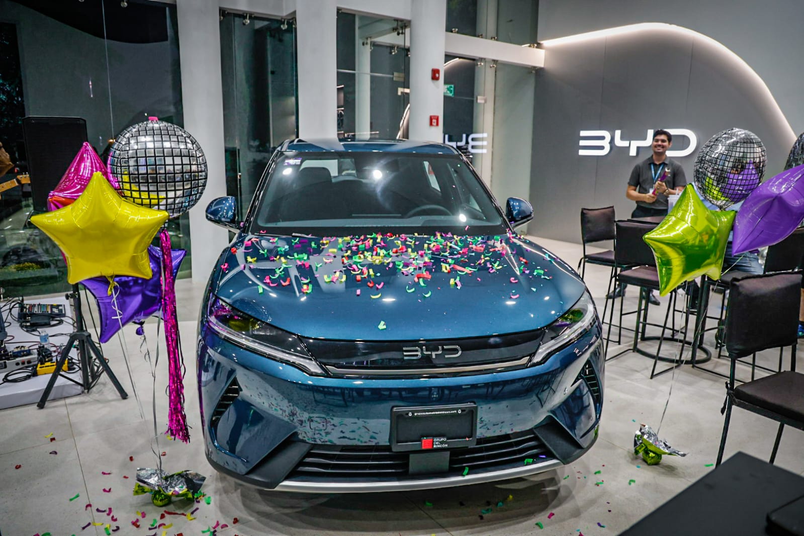 BYD Grupo del Rincón presenta la camioneta Yuan Pro DM-i en Culiacán