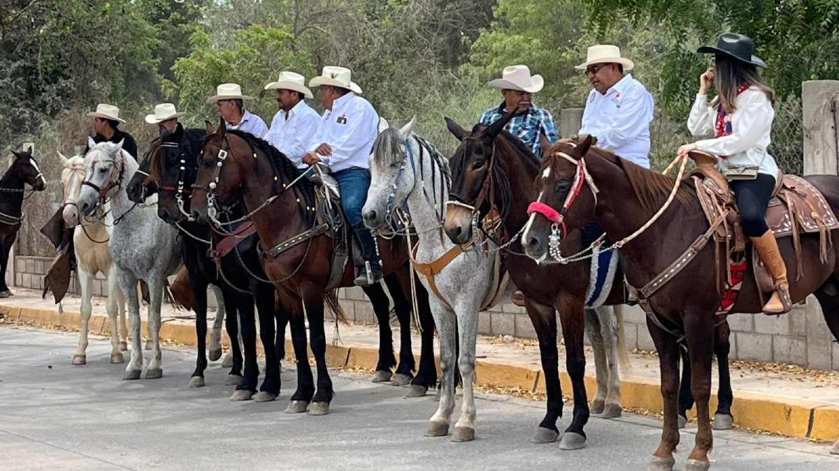 cabalgata 2026 pro cruz roja guasave sin