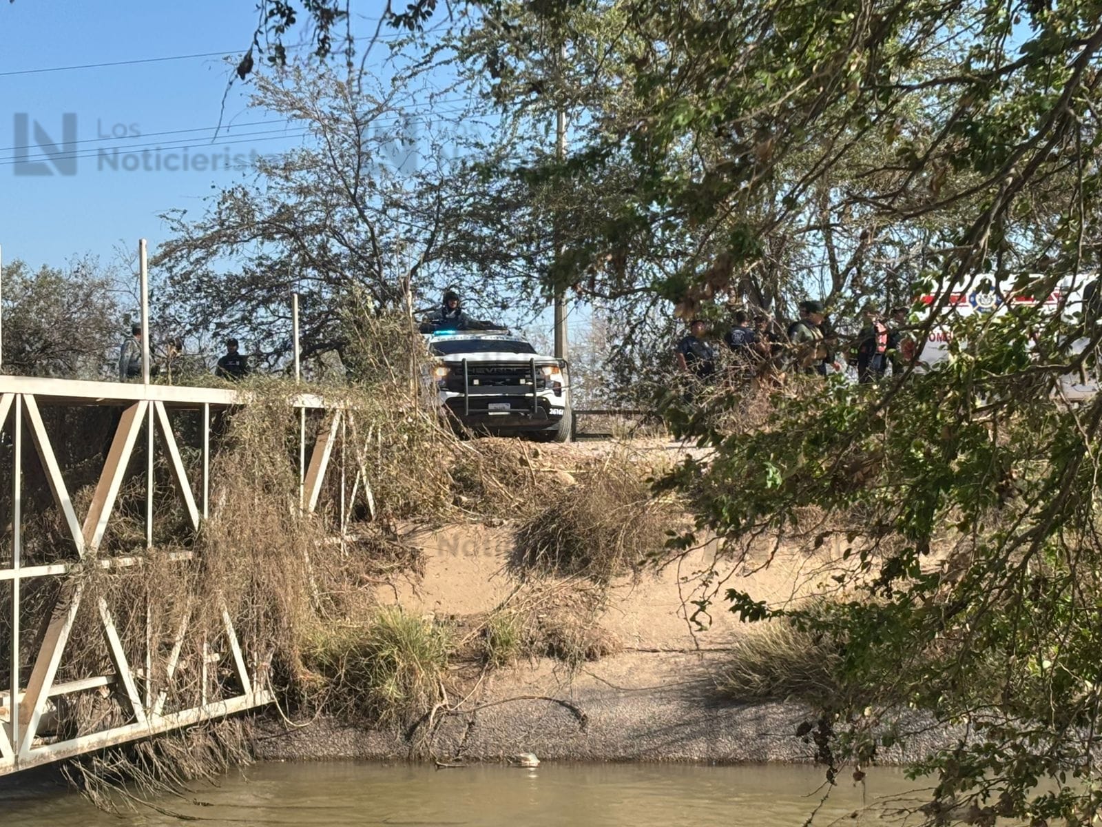 Localizan cadáver un canal en el ejido Los Huizaches, Culiacán