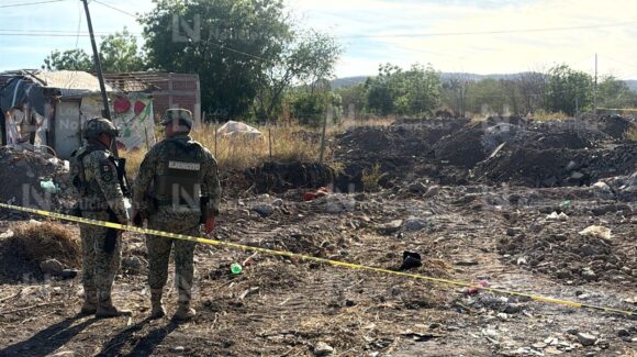 Localizan cadáver ‘encobijado’ en una zanja del fraccionamiento Los Huertos al norte de Culiacán