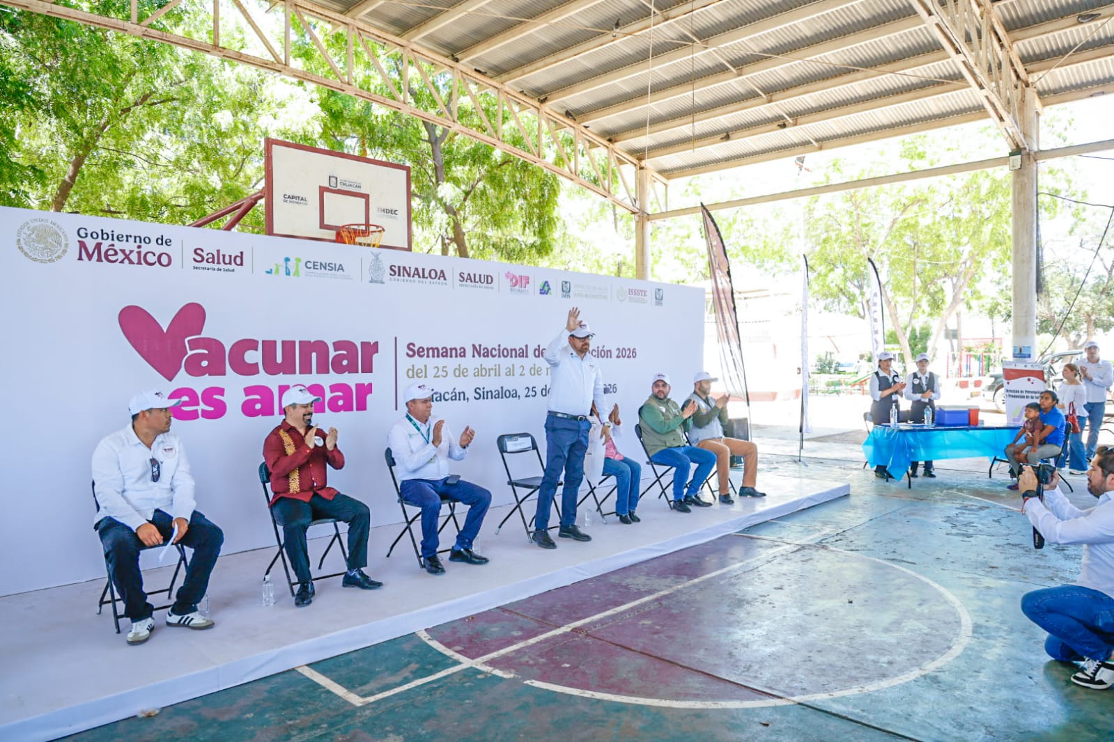 La Secretaría de Salud de Sinaloa puso en marcha la campaña nacional de vacunación