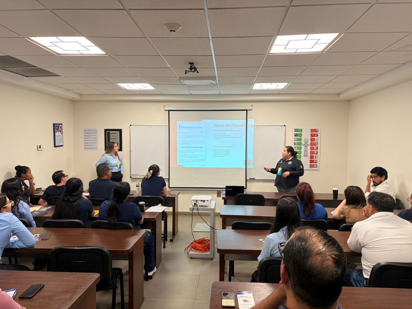 Campañas de prevención contra extorsión y absentismo escolar en Mazatlán