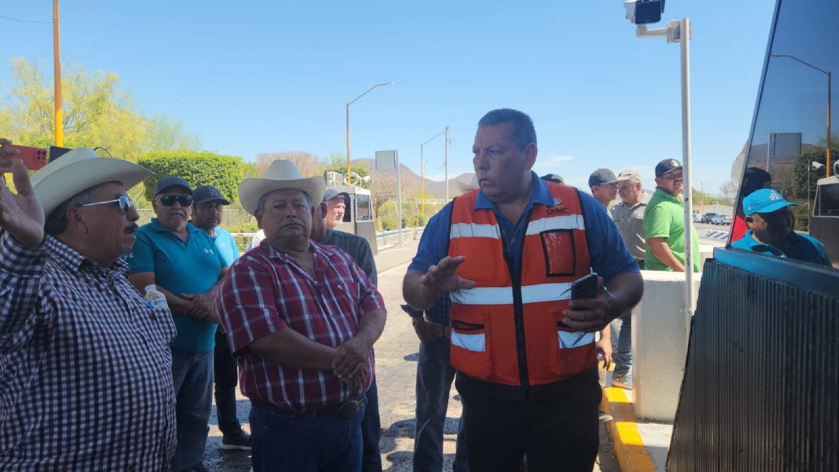 campesinos liberan caseta de san miguel zapotitlan ahome