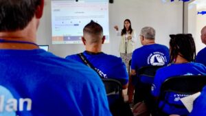 capacita gobierno de mazatlan sinaloa a voluntarios de blue shirt