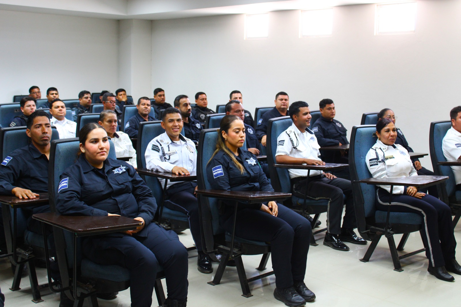 Capacitación para policías impartida por la Unipol en Mazatlán