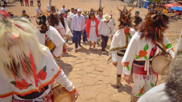 Revive la fe en el centro ceremonial de San Miguel Zapotitlán, en Ahome, Sinaloa, durante esta Semana Santa 2026