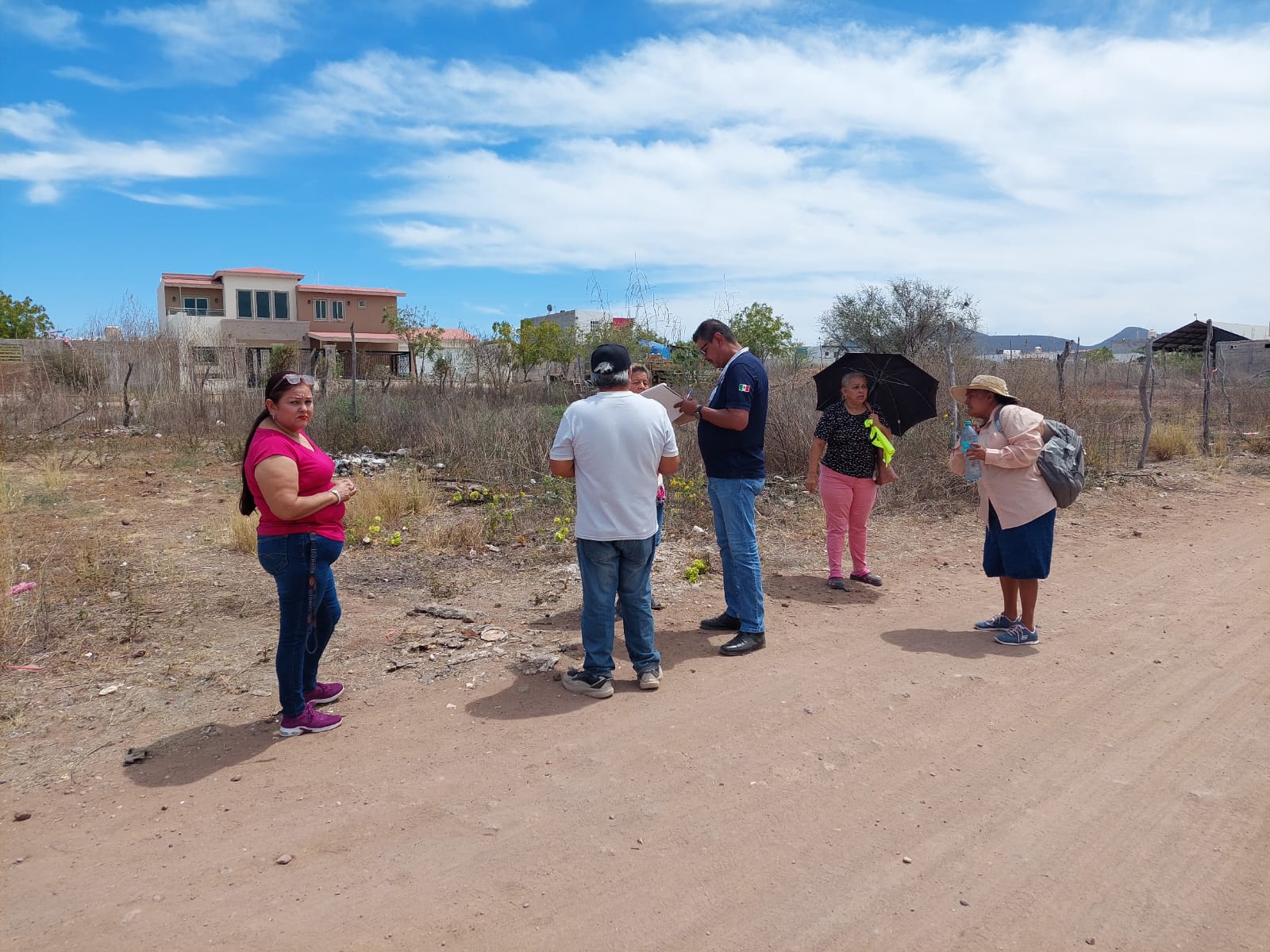 Realizan censo en colonia Del Bosque de Guamúchil, Salvador Alvarado, Sinaloa
