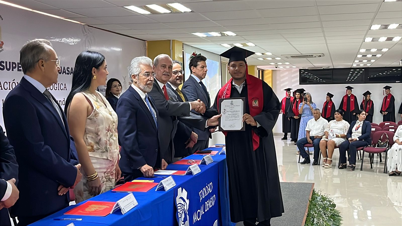 Tecnológico de Guasave gradúa a 152 nuevos ingenieros