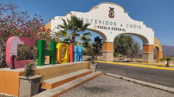 Choix “arde” y ciudadanos exigen alivio: buscan autoridades municipales ampliar tarifa de verano de CFE ante recibos “impagables”