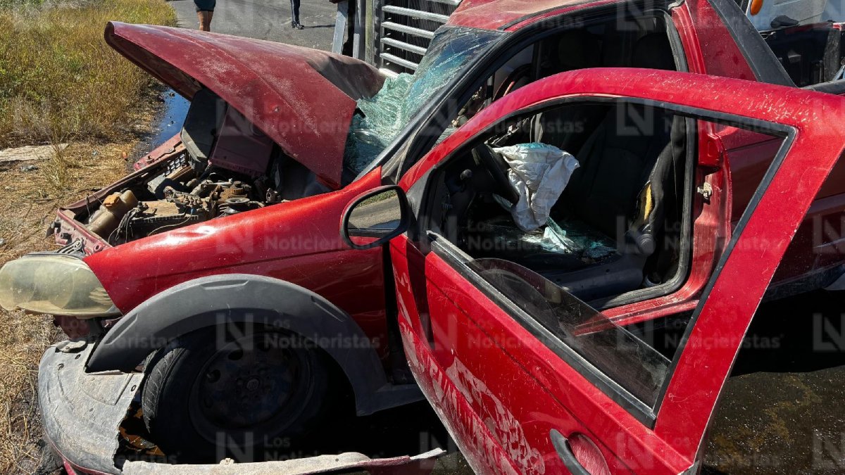 choque con volcadura en bachomobampo dos en ahome frente