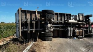 choque con volcadura en bachomobampo dos en ahome sinaloa