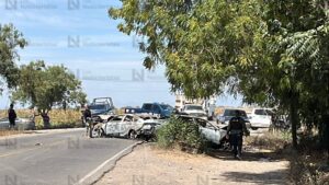 Choque frontal en carretera a León Fonseca, Guasave
