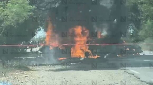 Choque frontal en carretera a León Fonseca deja dos muertos y un herido grave en Guasave, Sinaloa