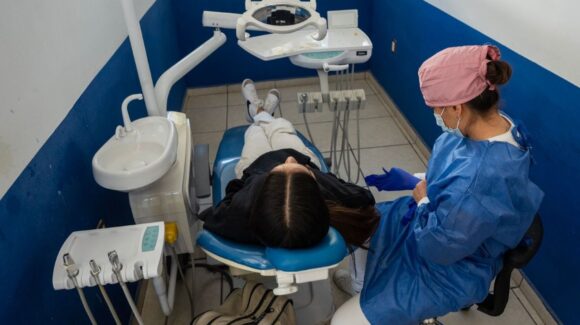 ¡Clínica gratuita llega a Mazatlán, Sinaloa, con servicios dentales y de la vista para toda la familia!