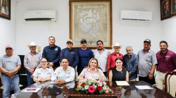Rosario, Sinaloa, va contra la pesca ilegal; levanta un frente común para proteger sus esteros