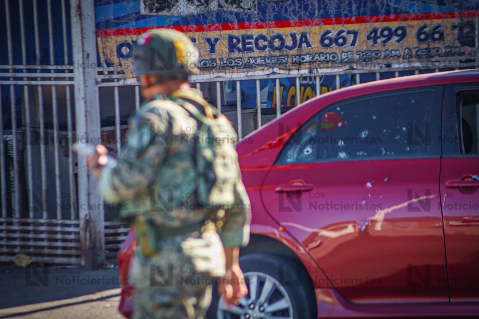 Ejecutan a un conductor de un vehículo en el sector Mercado de Abastos al sur de Culiacán