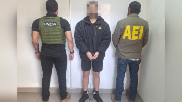 Se resguardaba en EU; detiene la Unesa a René “N” acusado de homicidio calificado cometido en Culiacán, Sinaloa