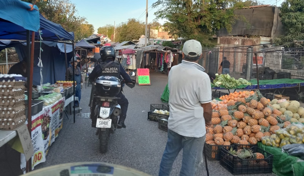 Reportan tres detenidos por robo a comercio en Culiacán