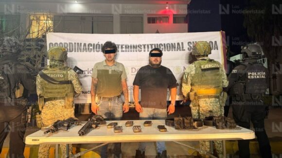 Fusiles de asalto, cargadores y equipo táctico: lo asegurado en balacera en la República Mexicana de Culiacán, Sinaloa