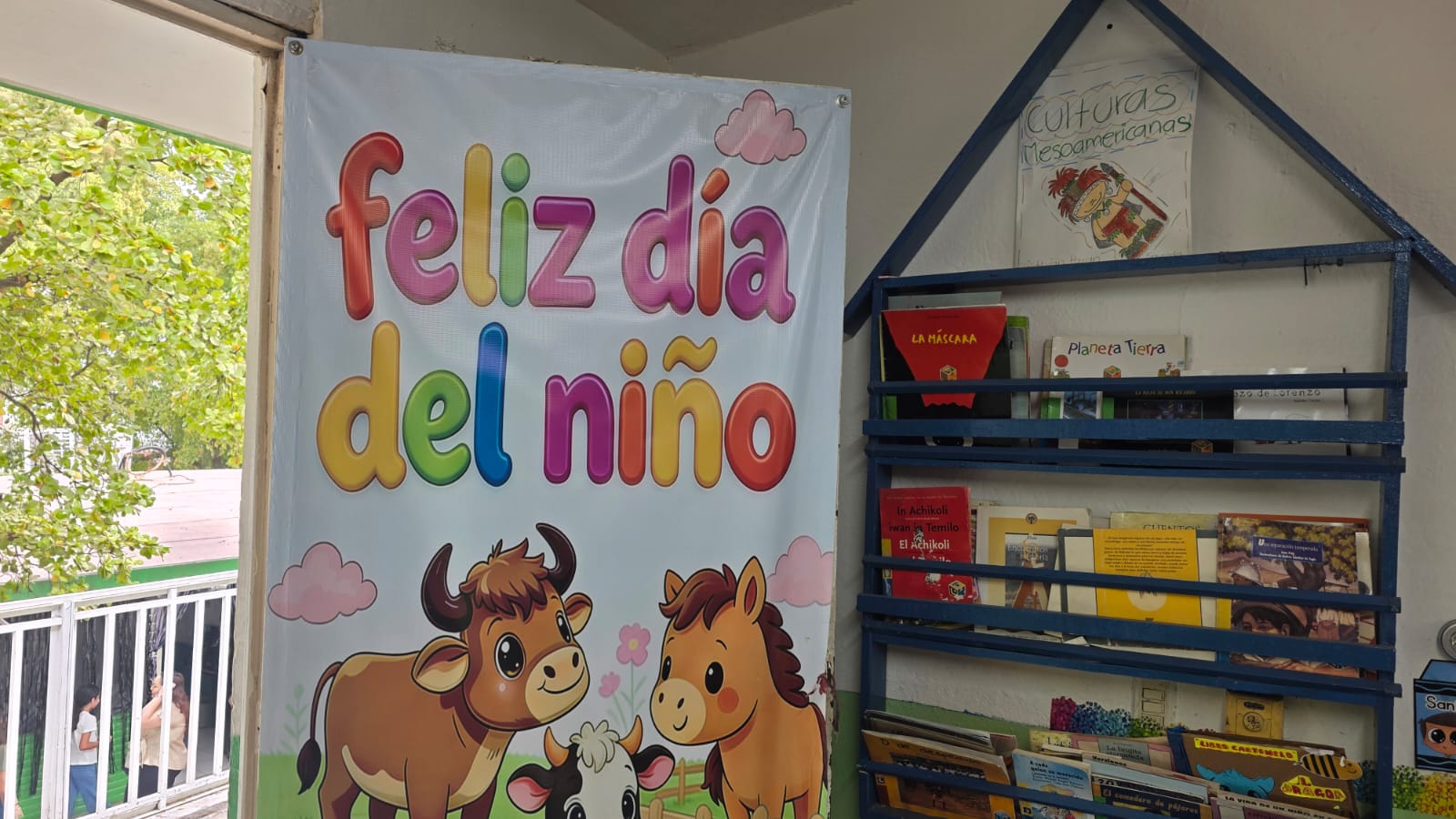 Día del Niño en la Escuela Francisco Zarco en Culiacán