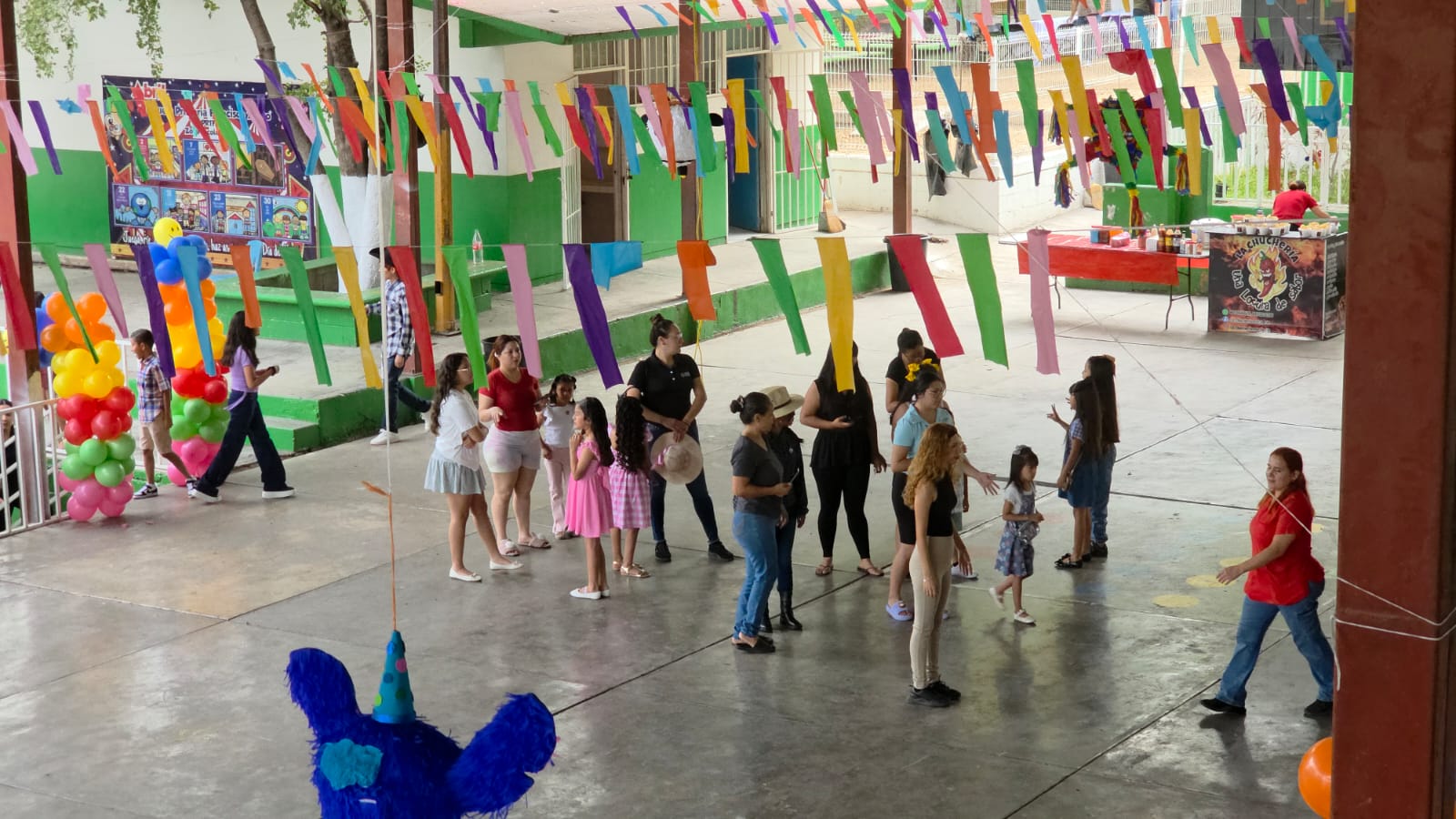 Día del Niño en la Escuela Francisco Zarco en Culiacán