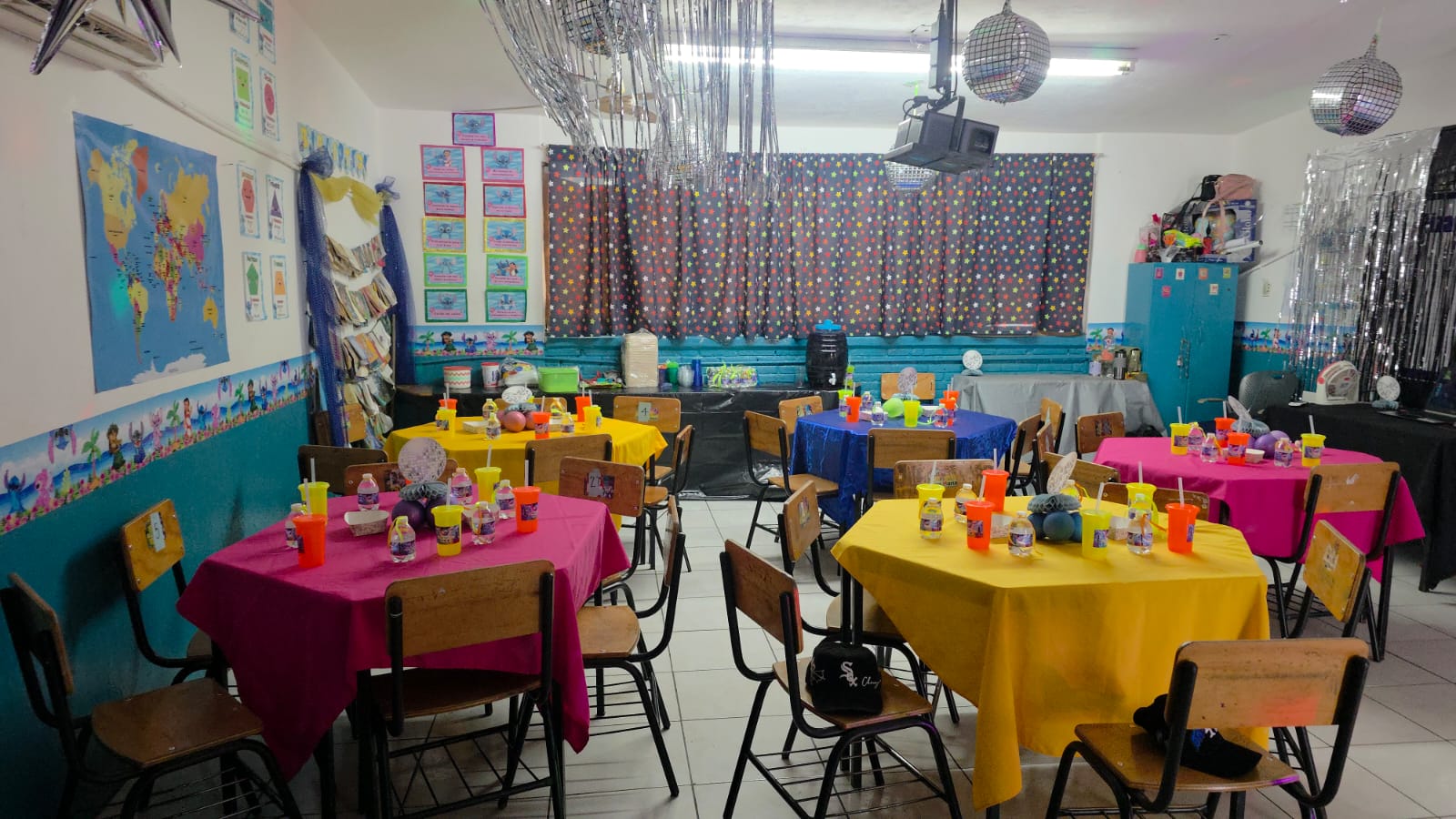 Día del Niño en la Escuela Francisco Zarco en Culiacán