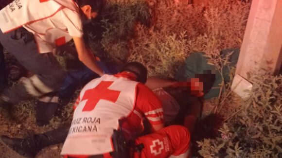 Dos personas resultaron lesionadas en un accidente registrado en Gabriel Leyva Solano, Guasave, Sinaloa