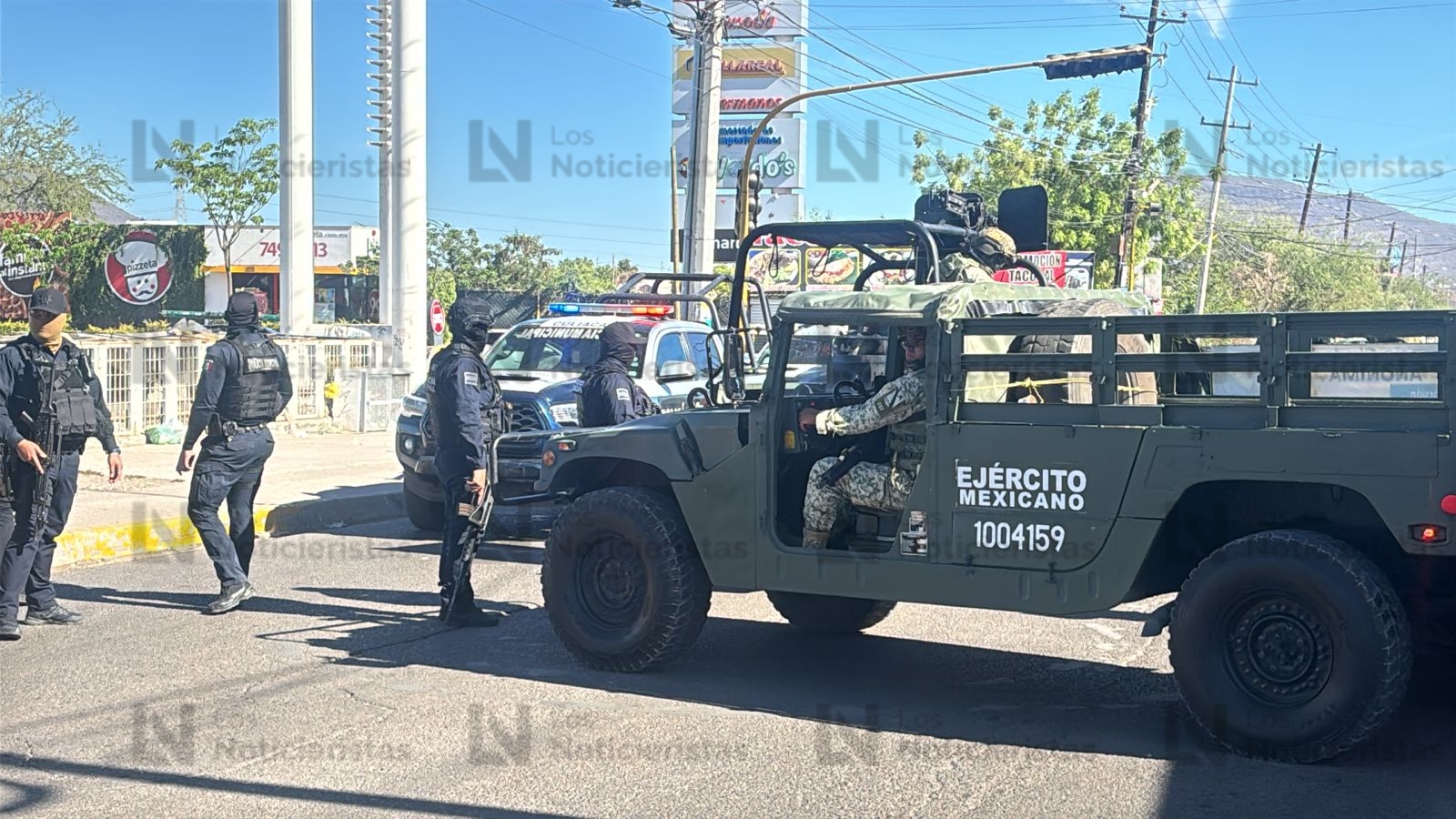 Ejecutan a un conductor de un vehículo en el sector Mercado de Abastos al sur de Culiacán