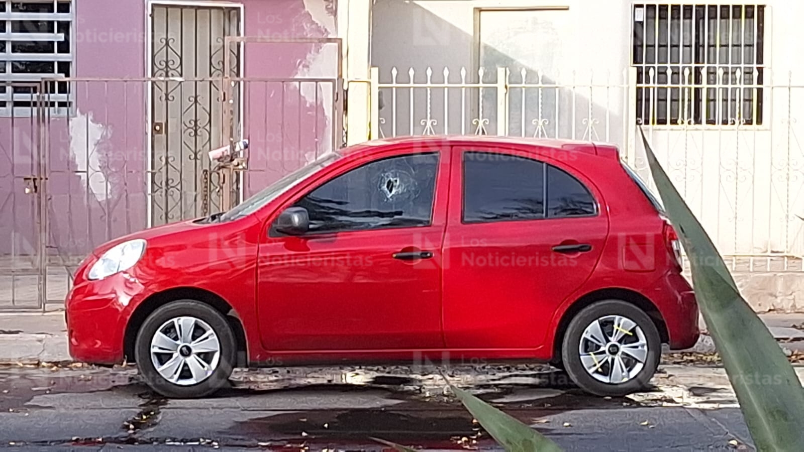 Autoridades sitian el lugar de los hechos