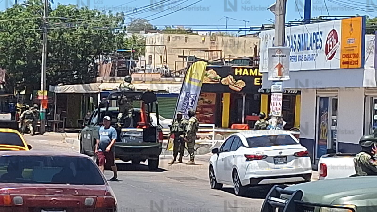 Elementos de la Defensa en frutería donde hubo un ataque a balazos