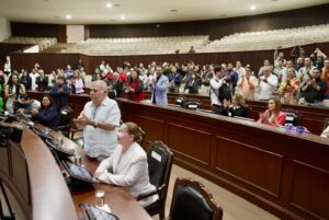 Elizabeth Montoya retoma actividades legislativas