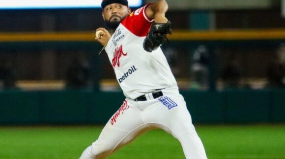 Los Venados de Mazatlán anuncian el regreso de Elkin Alcalá para la temporada 2026-27 de la LMP