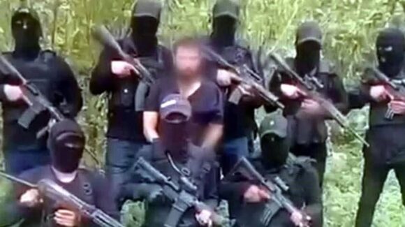 Aparece empresario secuestrado en Veracruz en video de grupo criminal