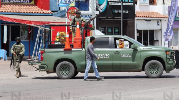 Cumplían orden de aprehensión y fueron atacados a balazos por el presunto responsable, informa FGE de enfrentamiento en Mazatlán, Sinaloa