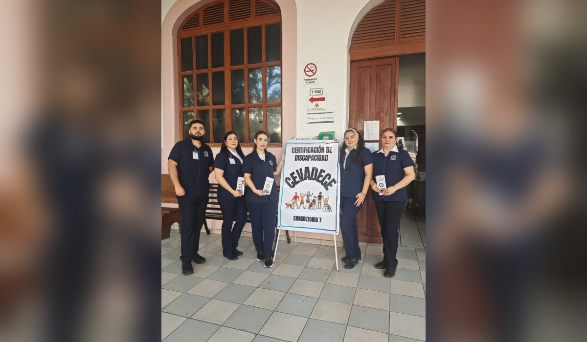 Entrega de certificados de discapacidad en el Hospital Civil de Culiacán
