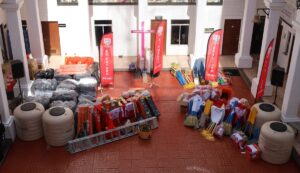 Entregan equipamiento a elementos de operativo de Semana Santa