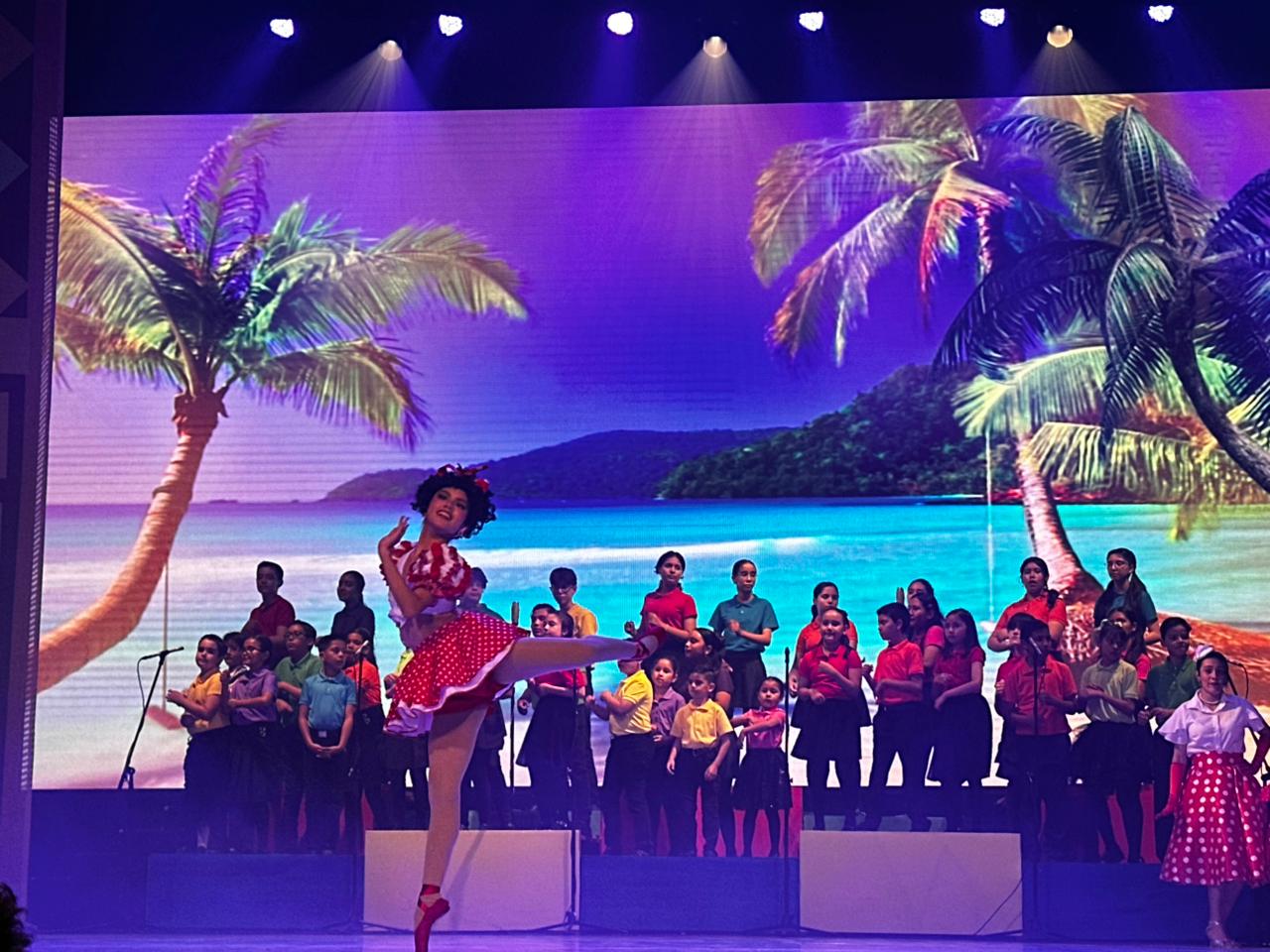 Espectáculo Cri Cri, El Grillito Cantor en Mazatlán