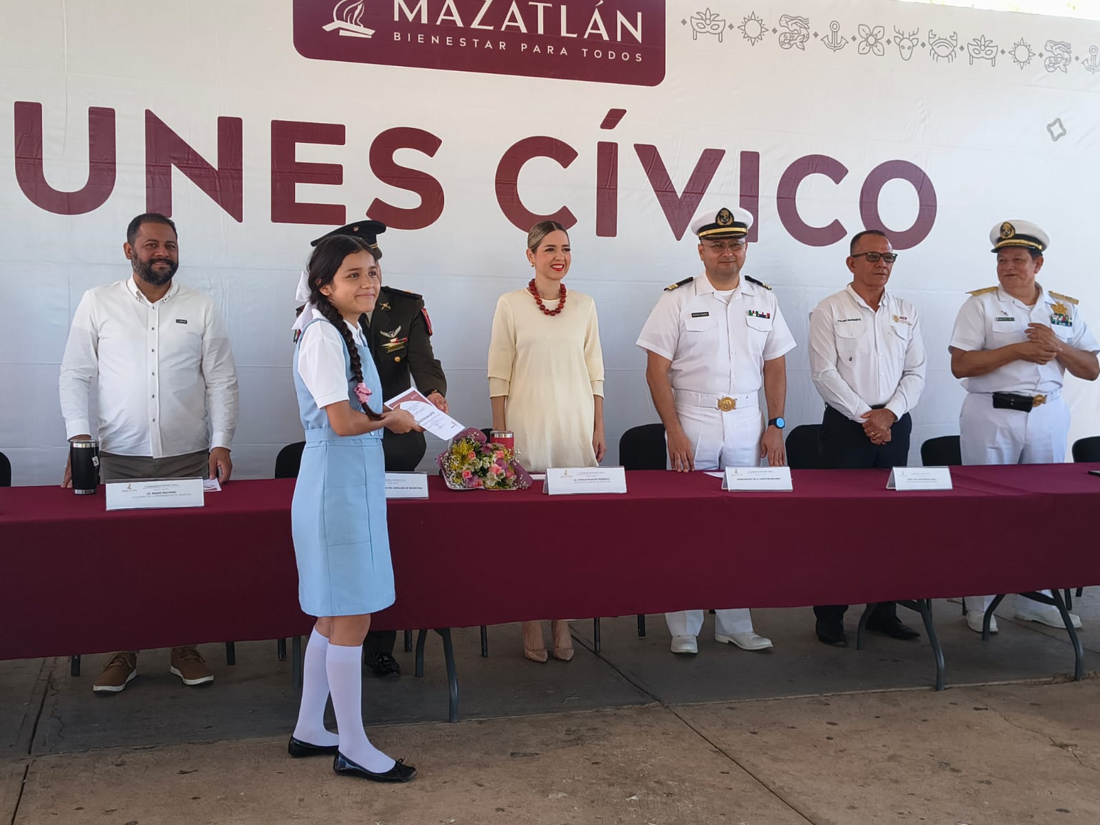 Lunes Cívico en la Escuela Secundaria General número 4 “Mariano Escobedo”