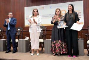 ASE conmemora su 18 aniversario con conferencia magistral