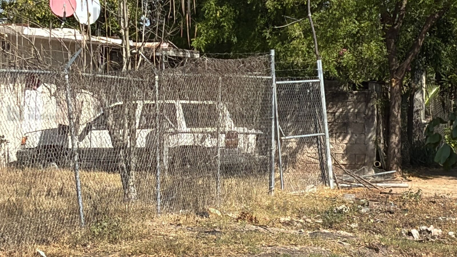 Escena resguardada por militares en la Limita de Itaje en Culiacán